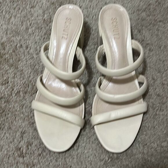 Schutz Women's 11 Block Heel Leather Strappy Slip On Sandals Ivory Cream New - Picture 5 of 9